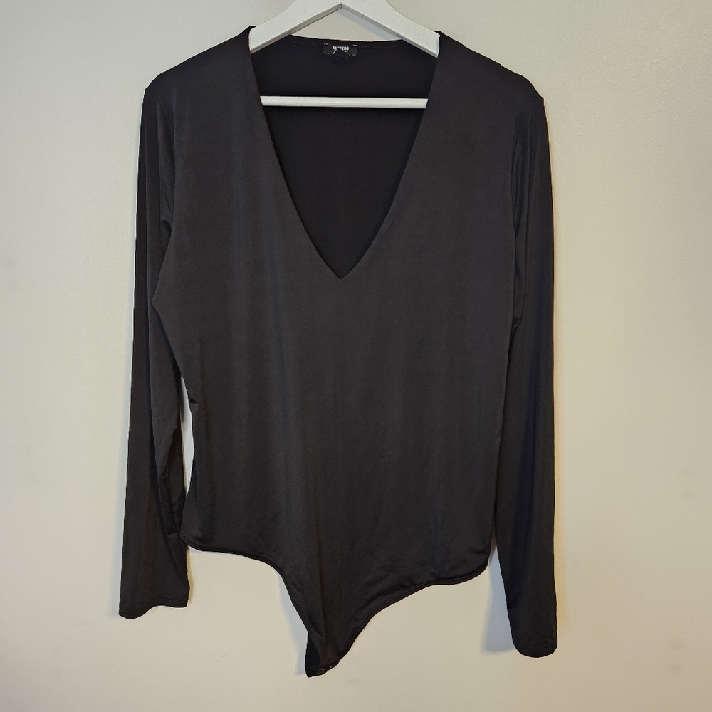 Express Black Bodysuit Body Contour Long Sleeve Compression Deep V-Neck Neutral